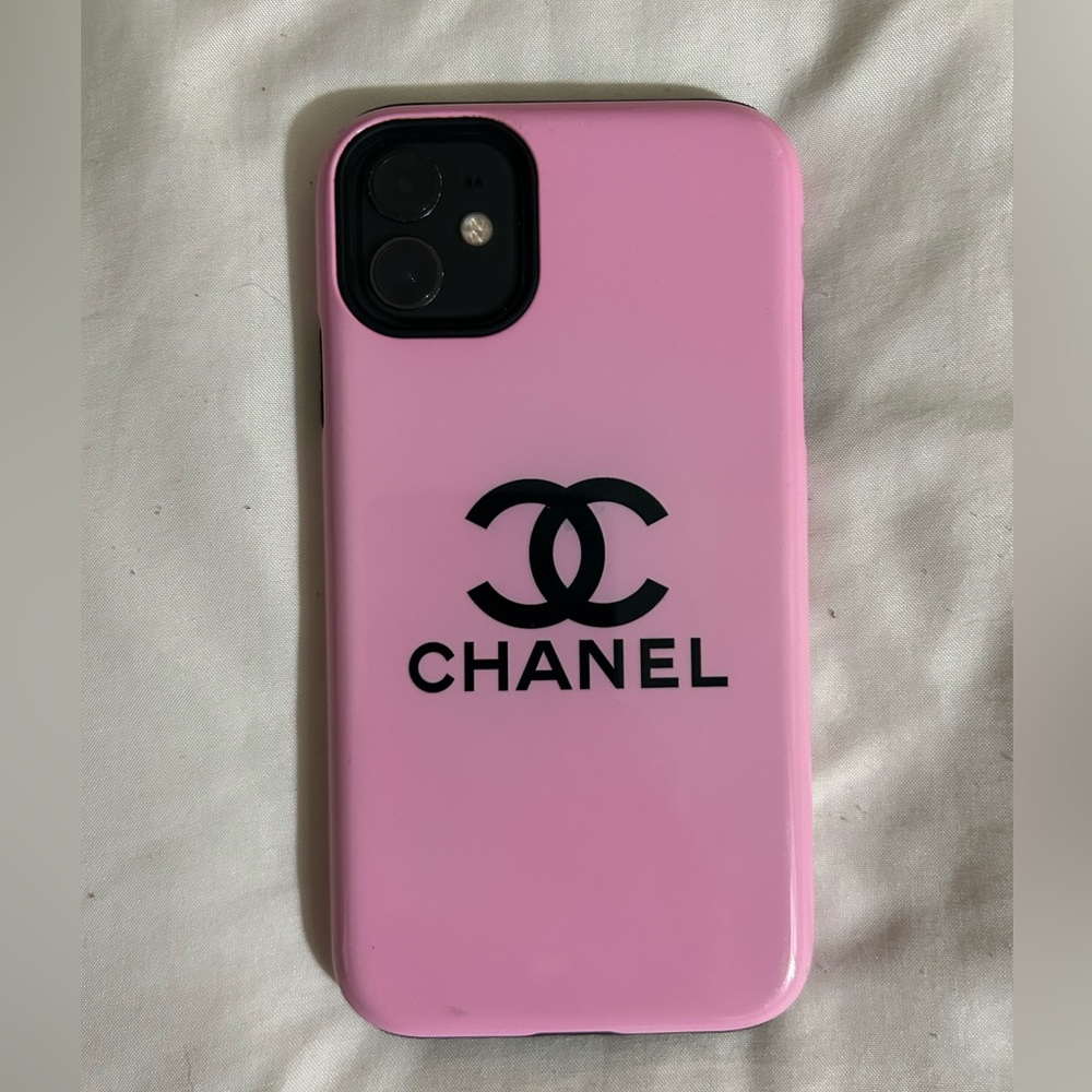 iPhone 11 case (only case)